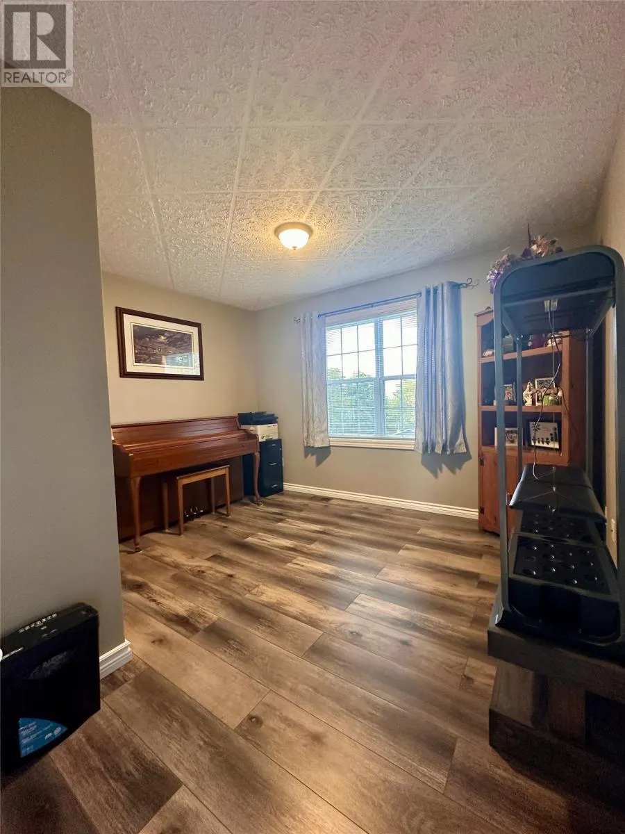 34 Kimberley Farm Drive