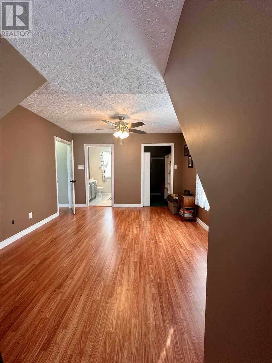 34 Kimberley Farm Drive