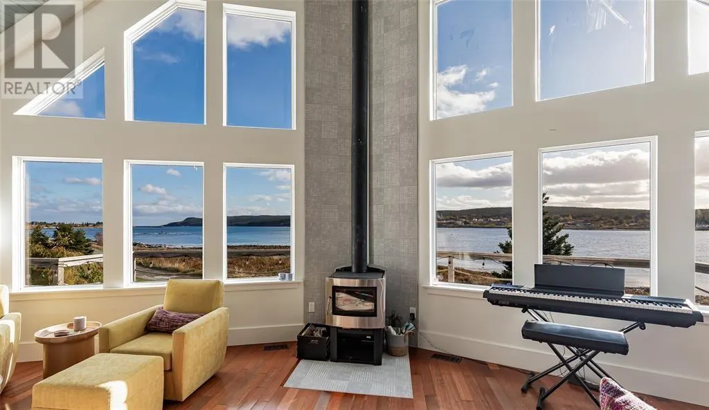19 Boat Cove Road