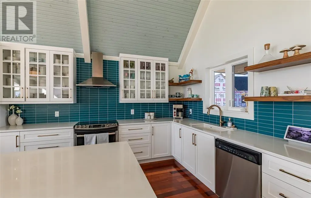 19 Boat Cove Road
