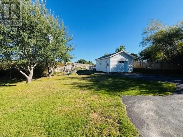2 Seaview Crescent