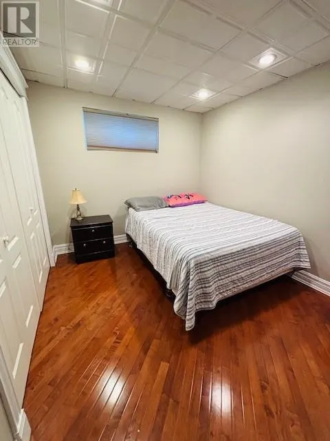 2 Seaview Crescent