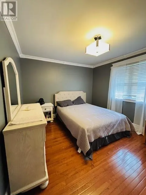2 Seaview Crescent