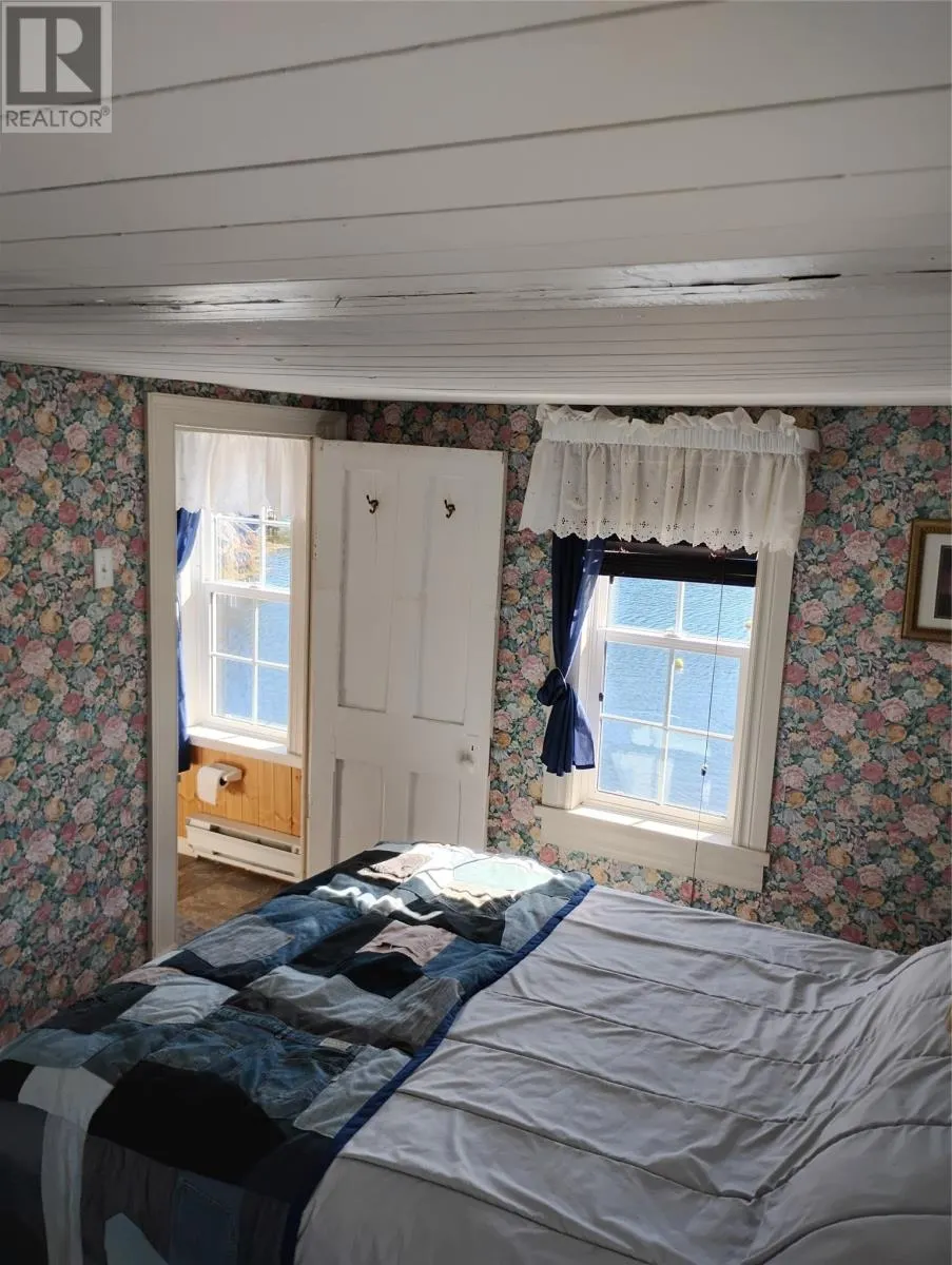 1 Little Harbour Landing