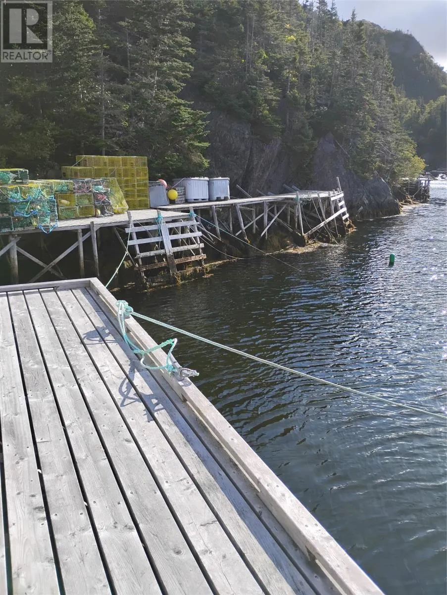 1 Little Harbour Landing