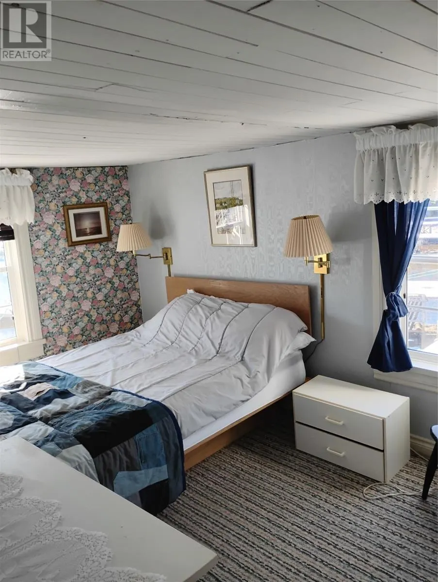 1 Little Harbour Landing