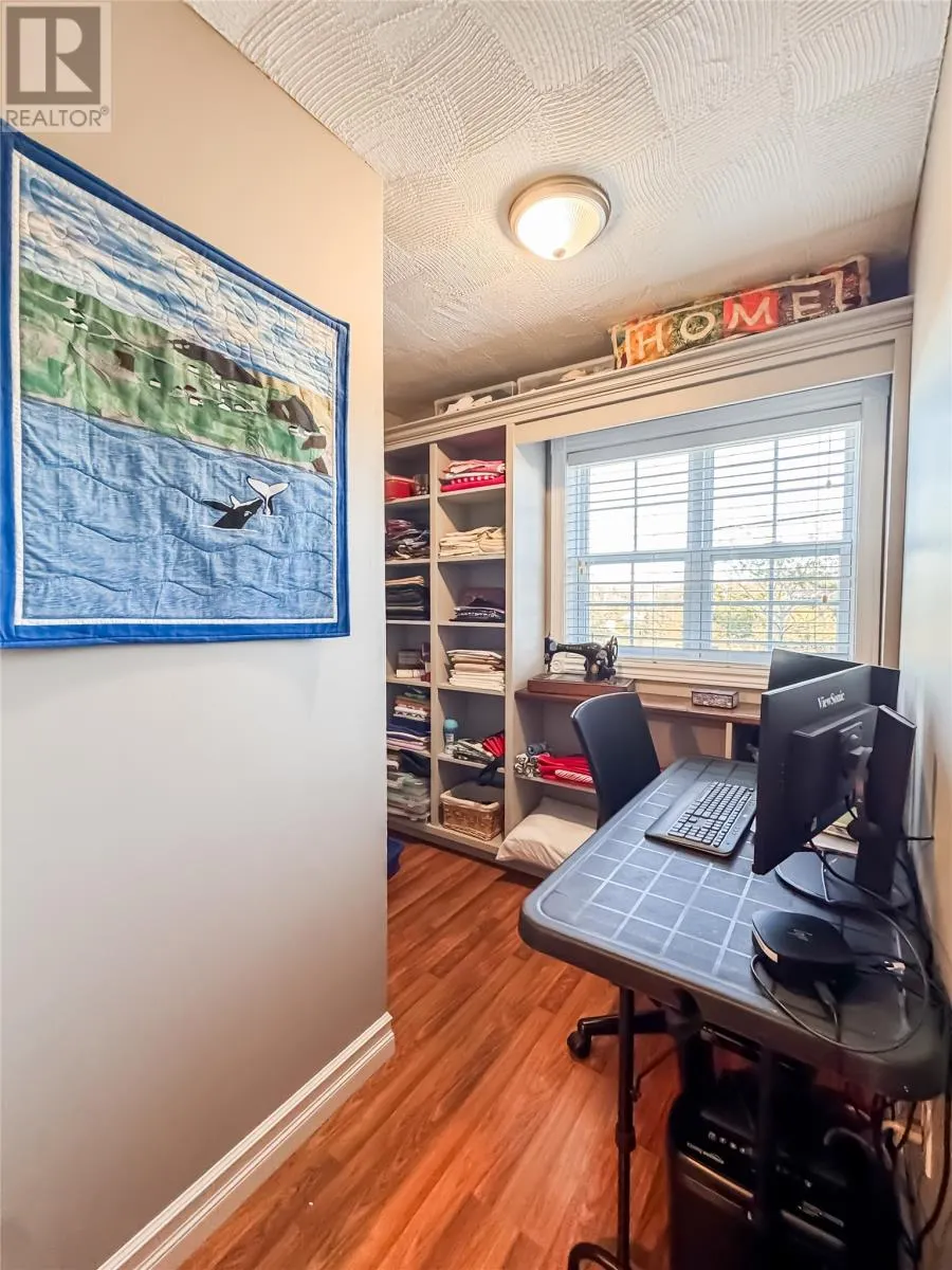 22 Salt Pond Drive