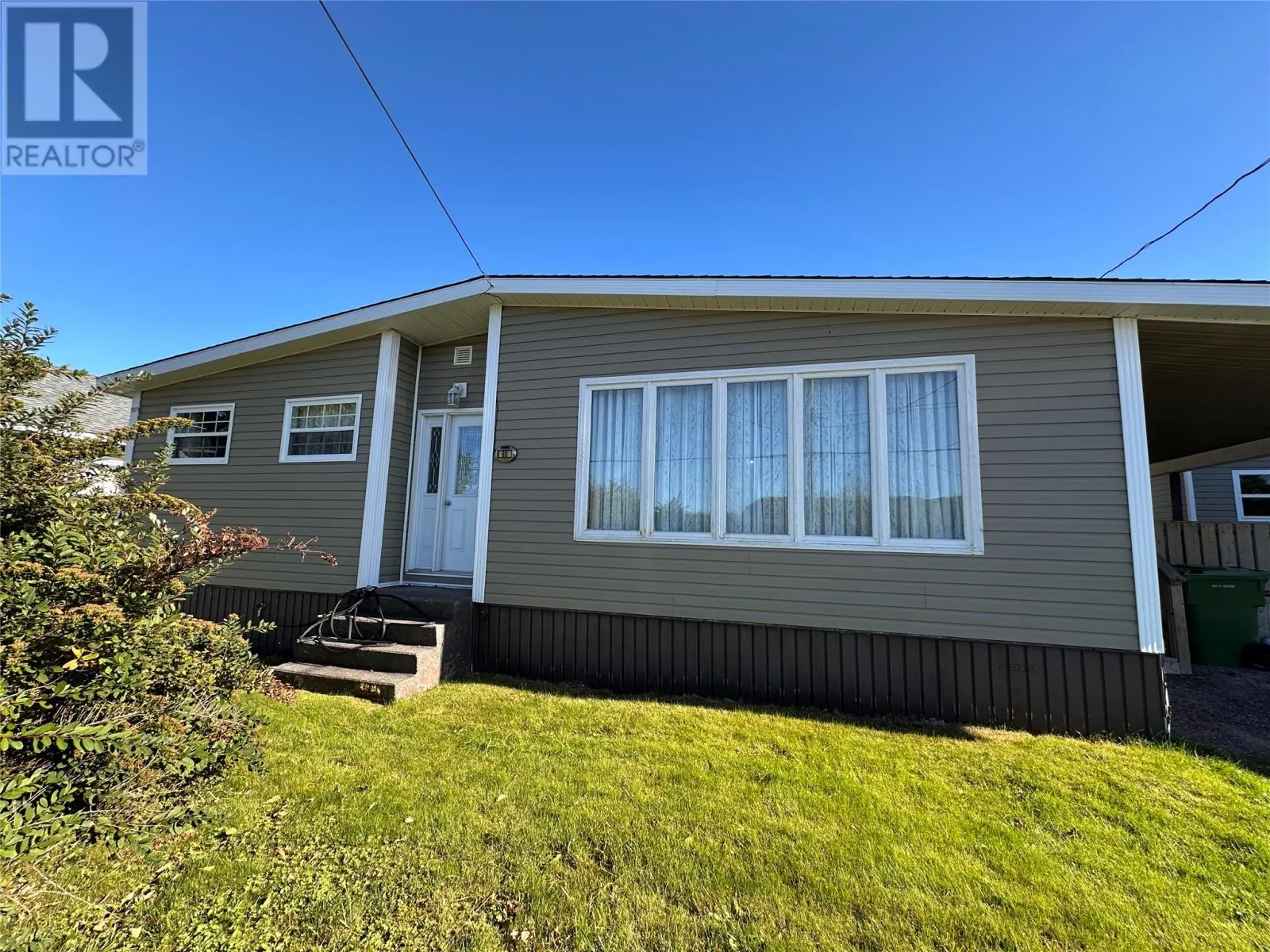 65 Burin Bay Crescent