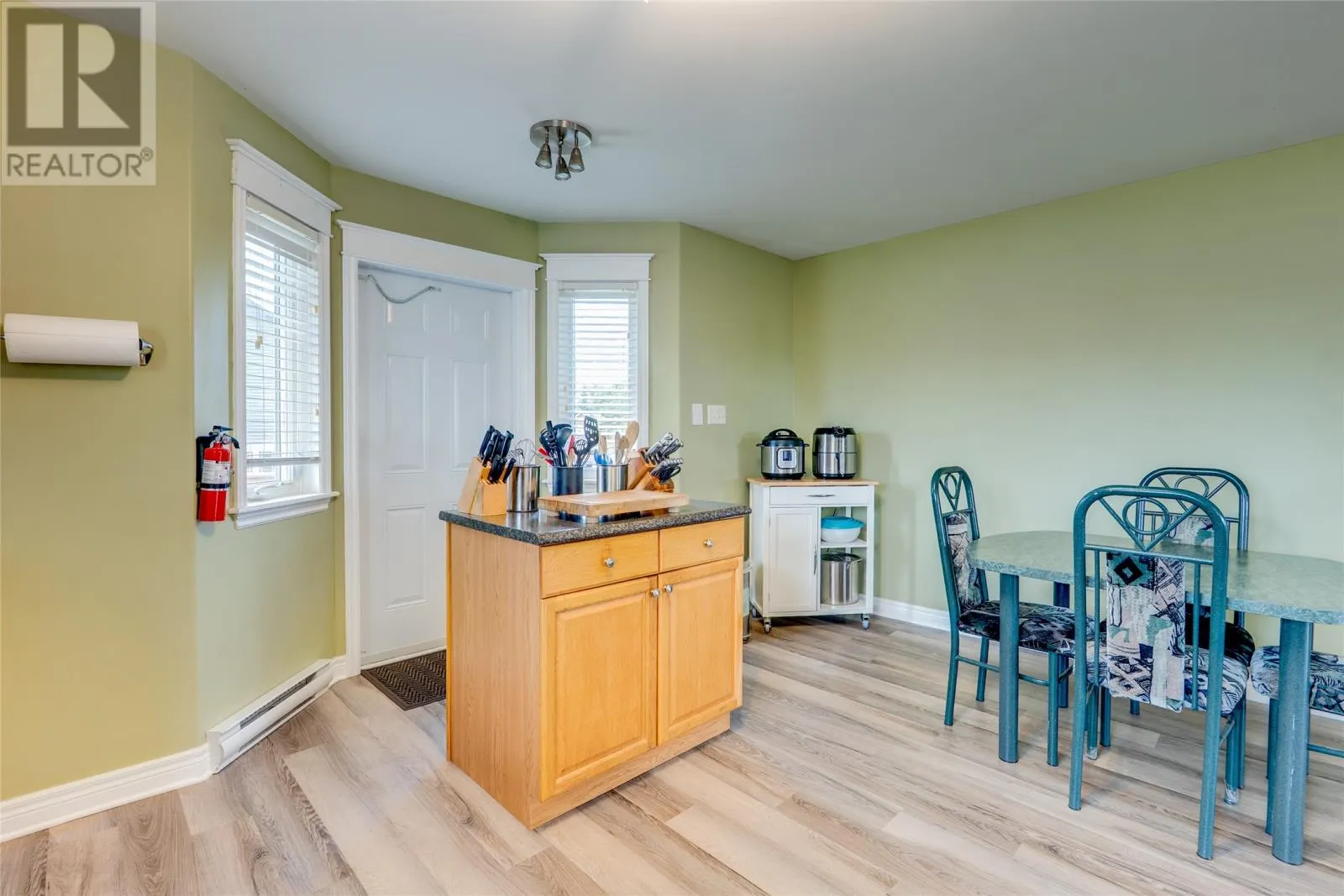 1 Anstey's Cove Lane