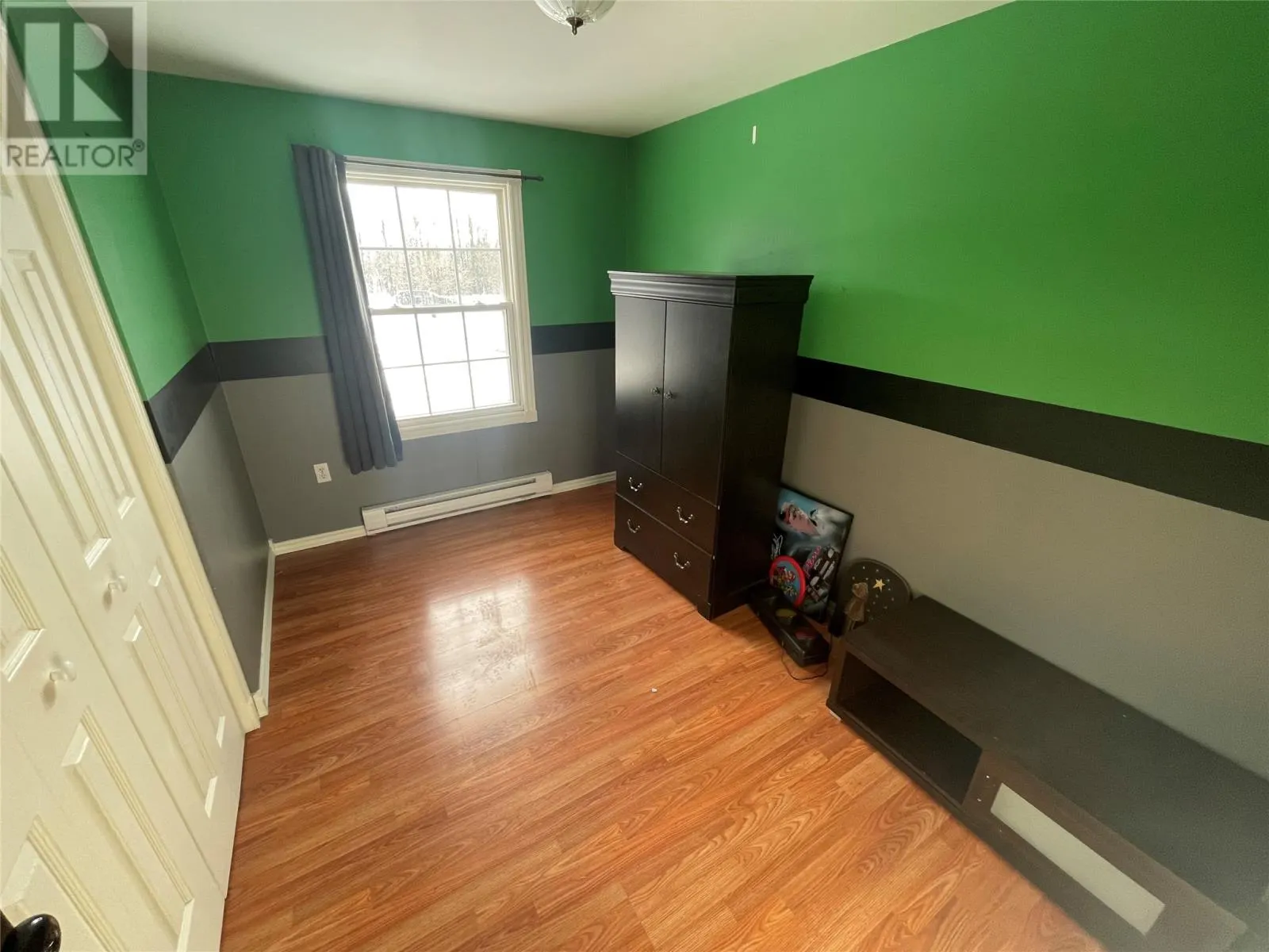 20 Forest Road