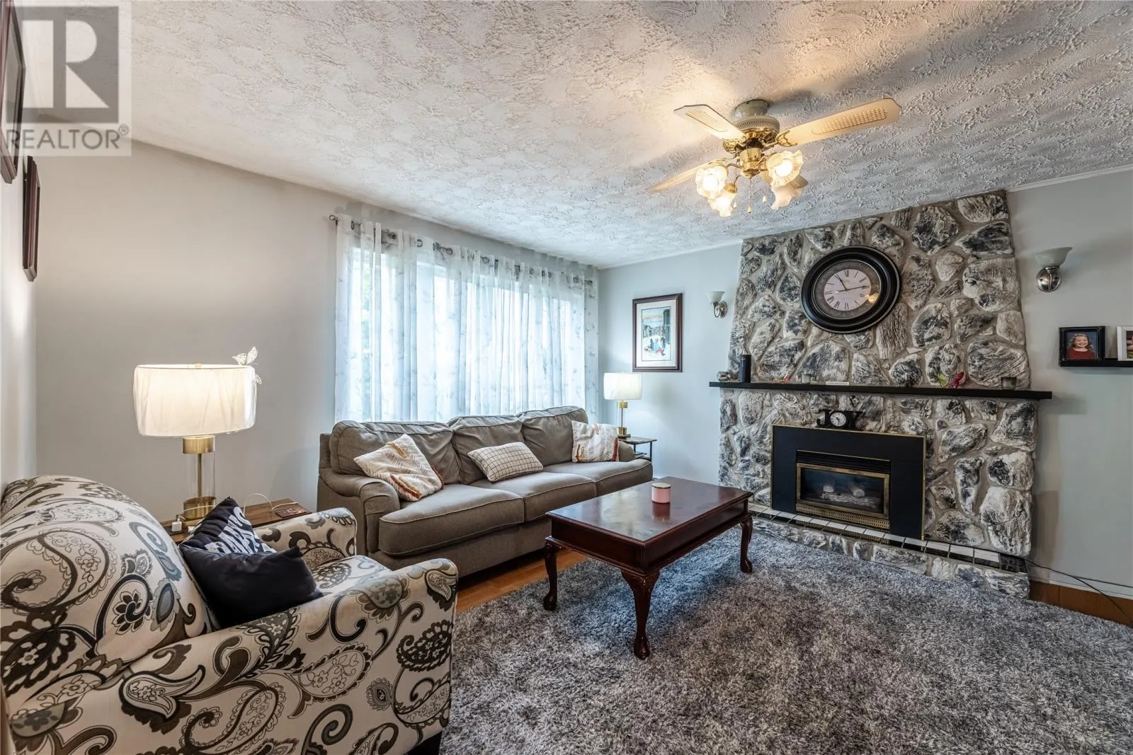 11 Irving Drive
