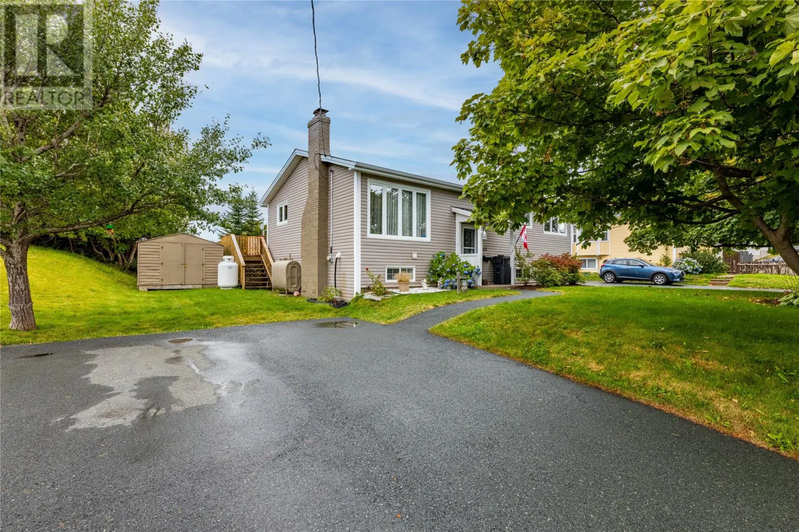 11 Irving Drive