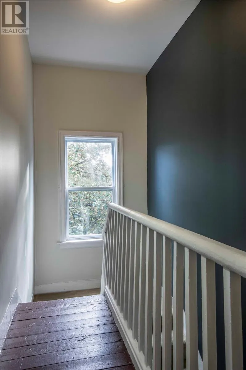 5 Balsam Street