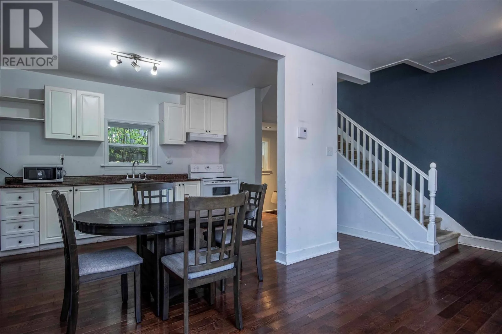 5 Balsam Street