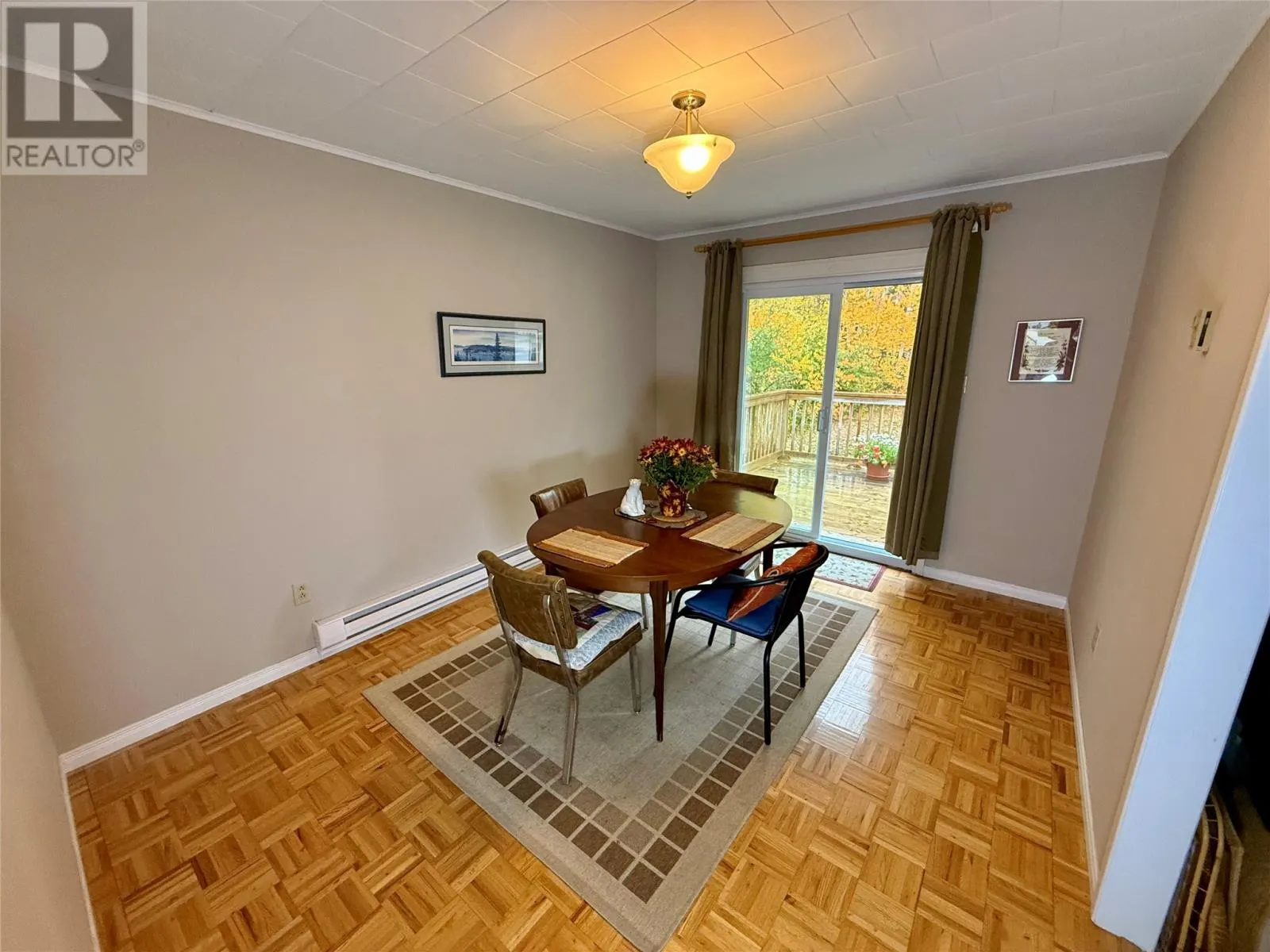 32 Markland Road