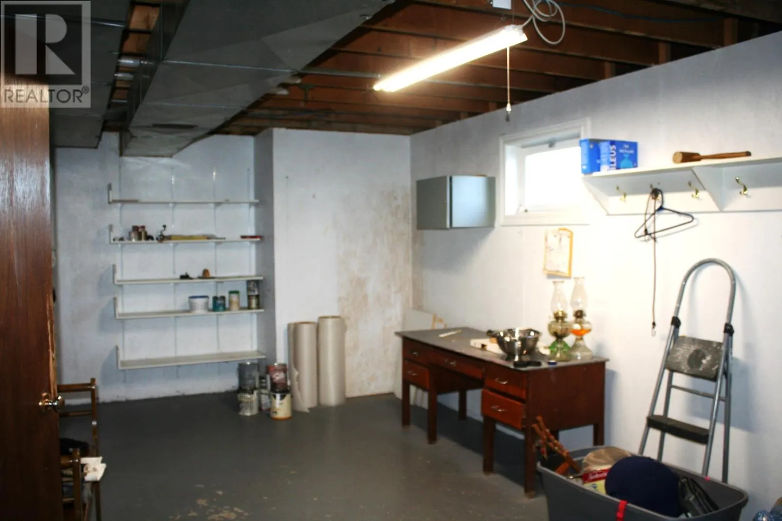 16 Main Street