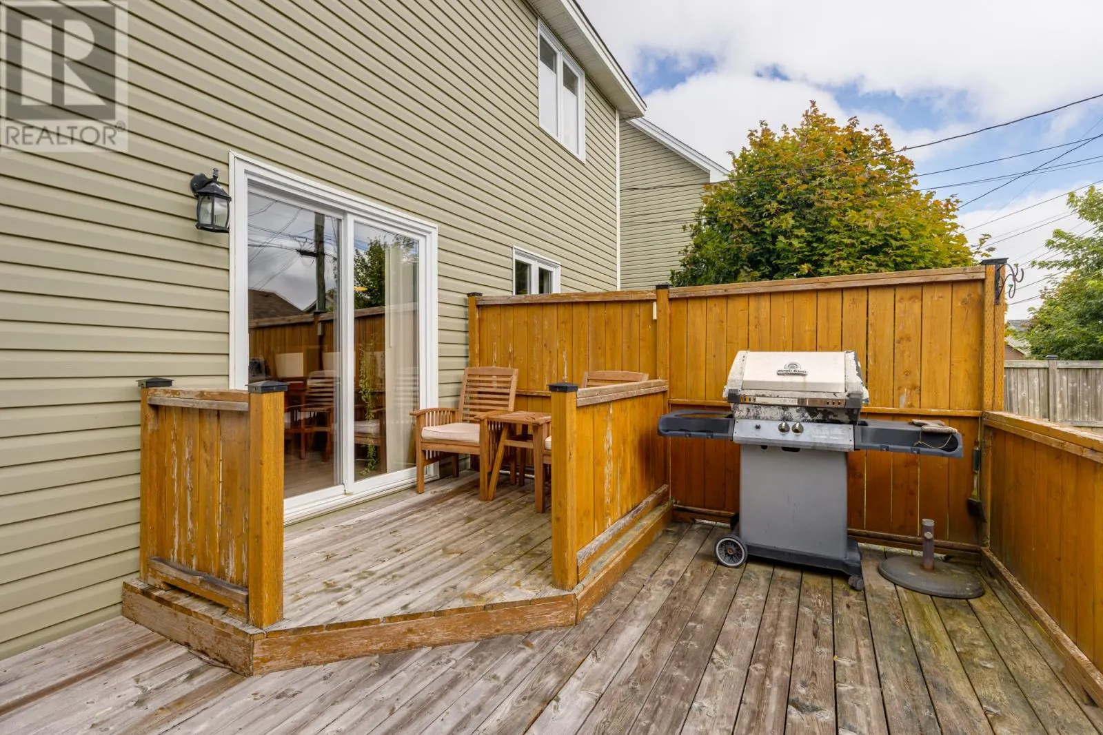 26 Camelot Crescent