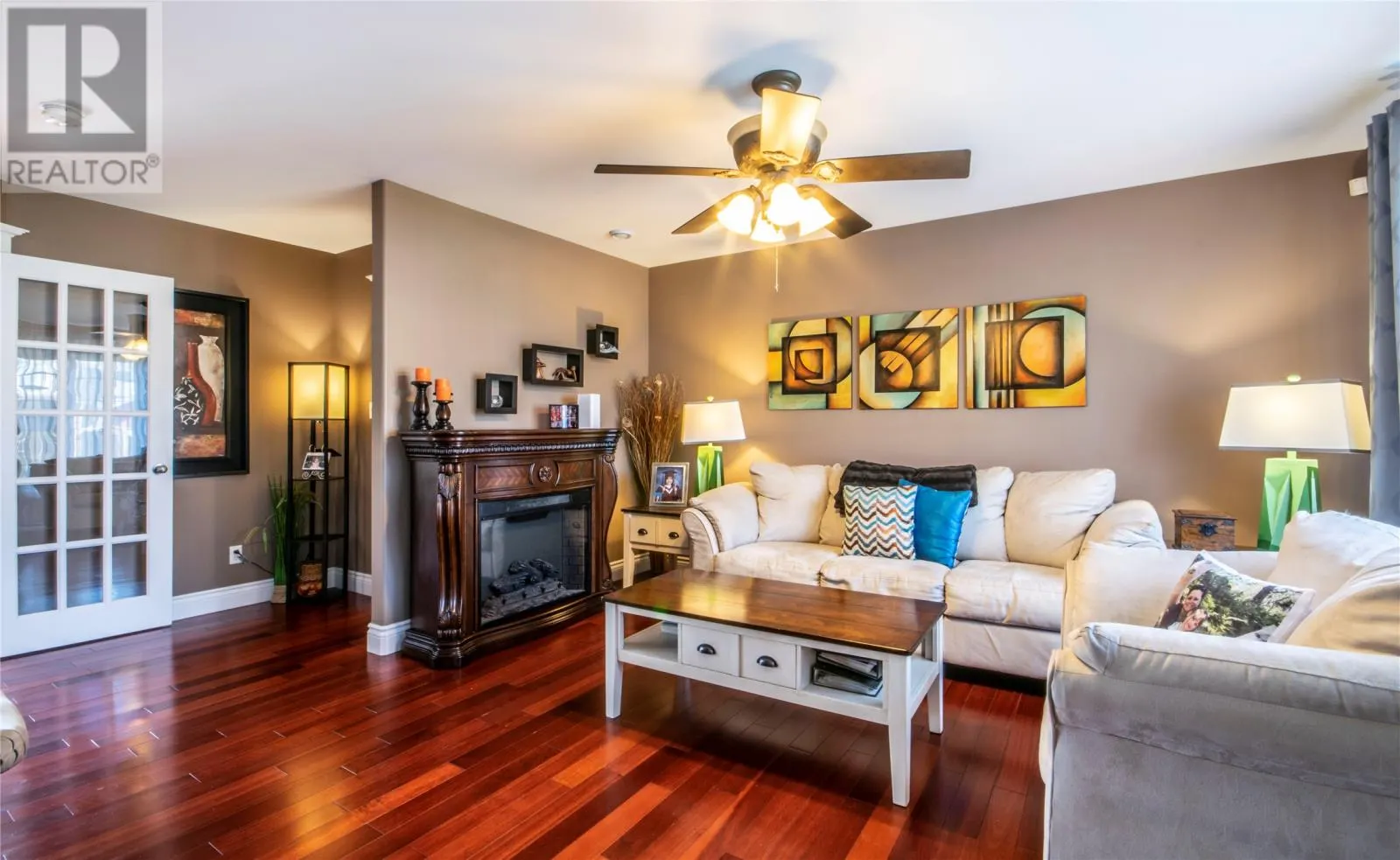 26 Camelot Crescent