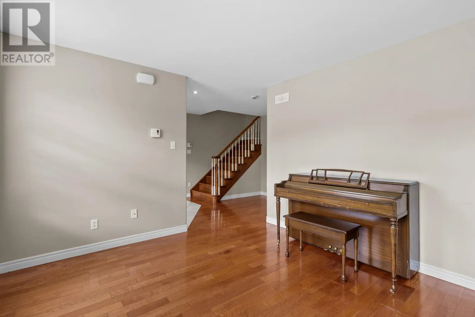 17 Tiverton Street
