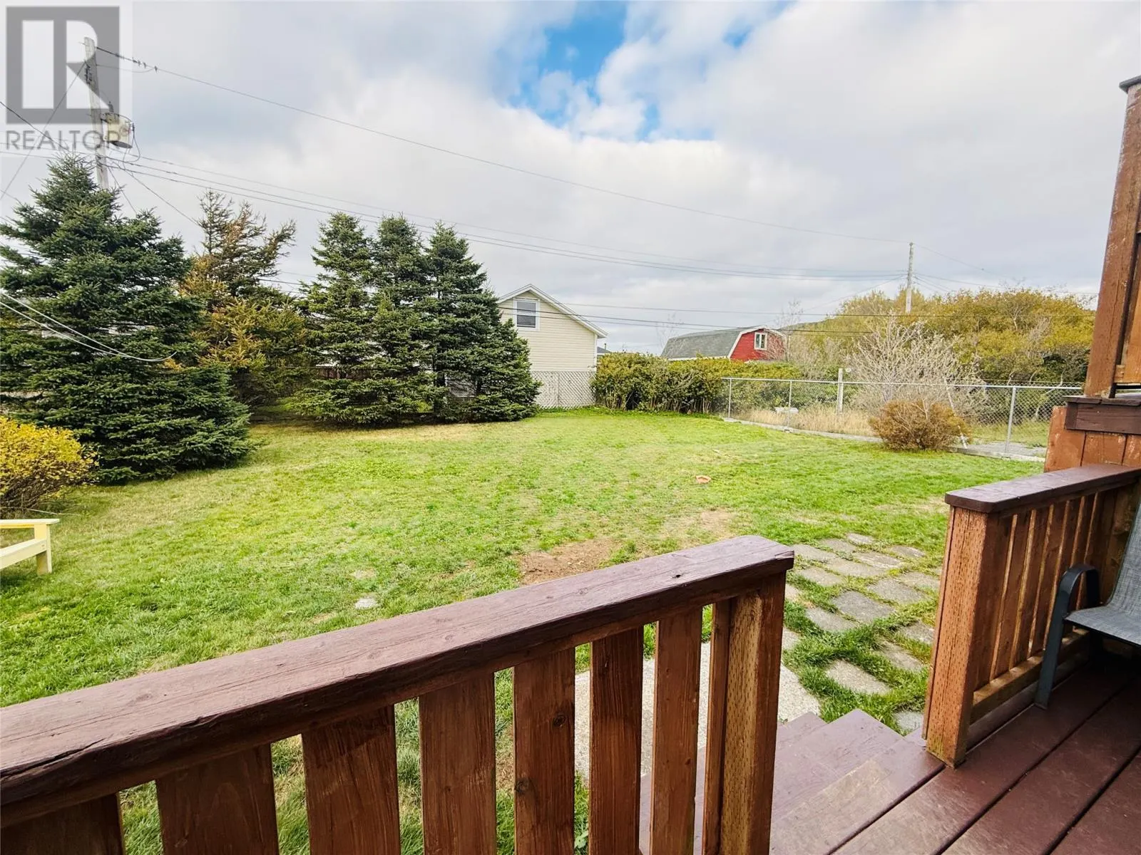 16 Churchill Avenue