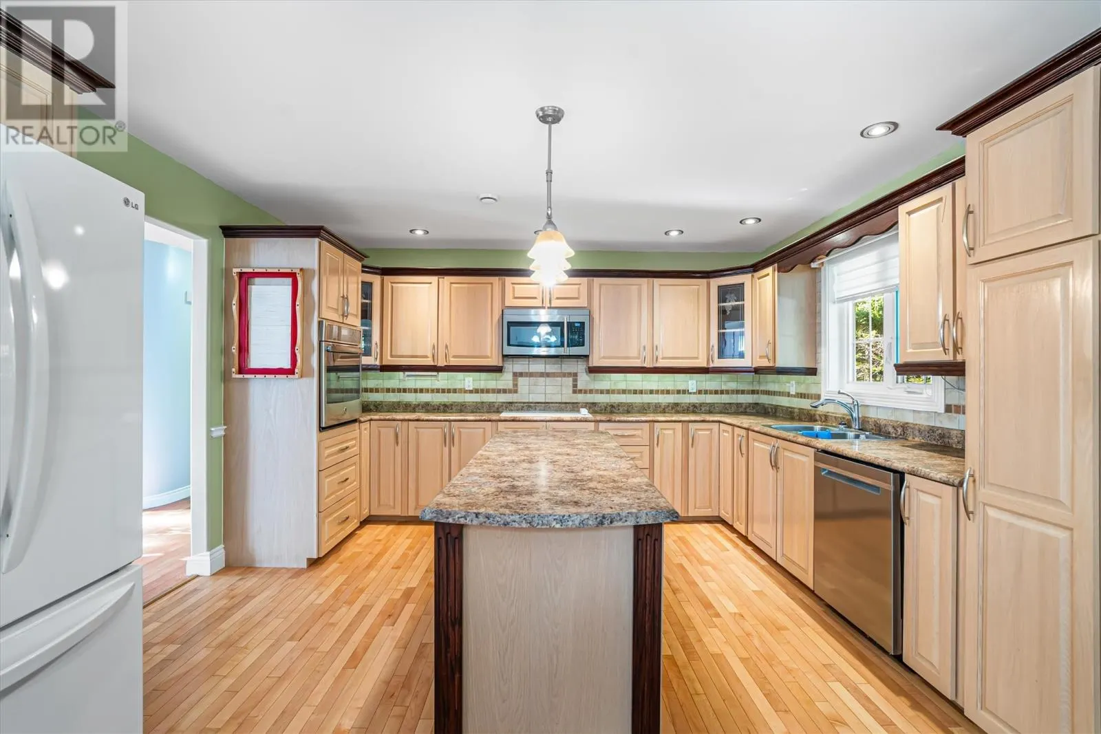 28 Deer Marsh Road