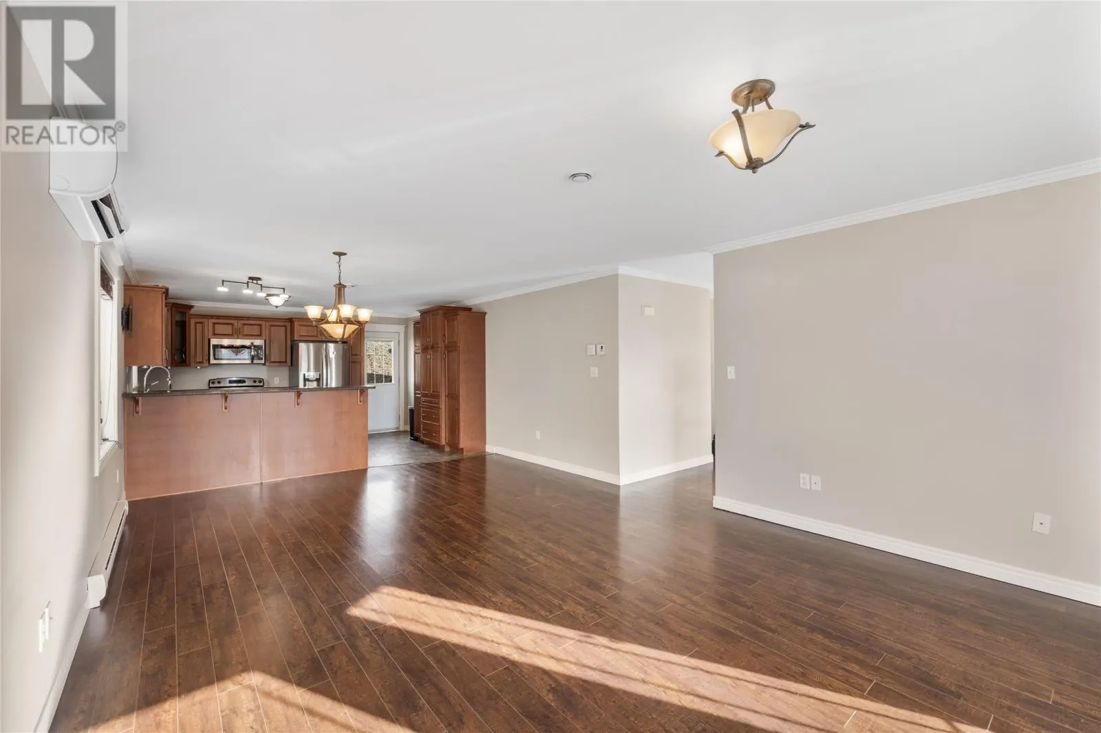 65 Hopedale Crescent