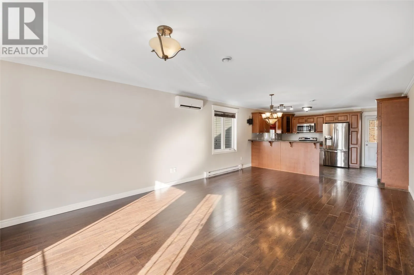 65 Hopedale Crescent