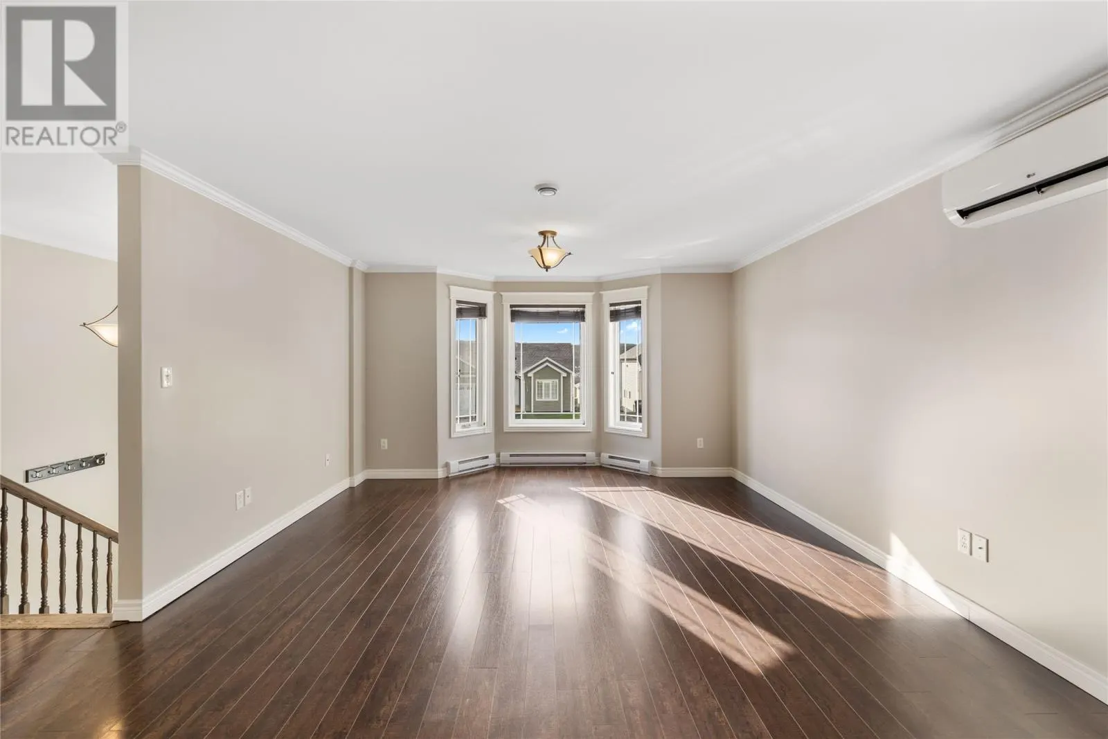 65 Hopedale Crescent