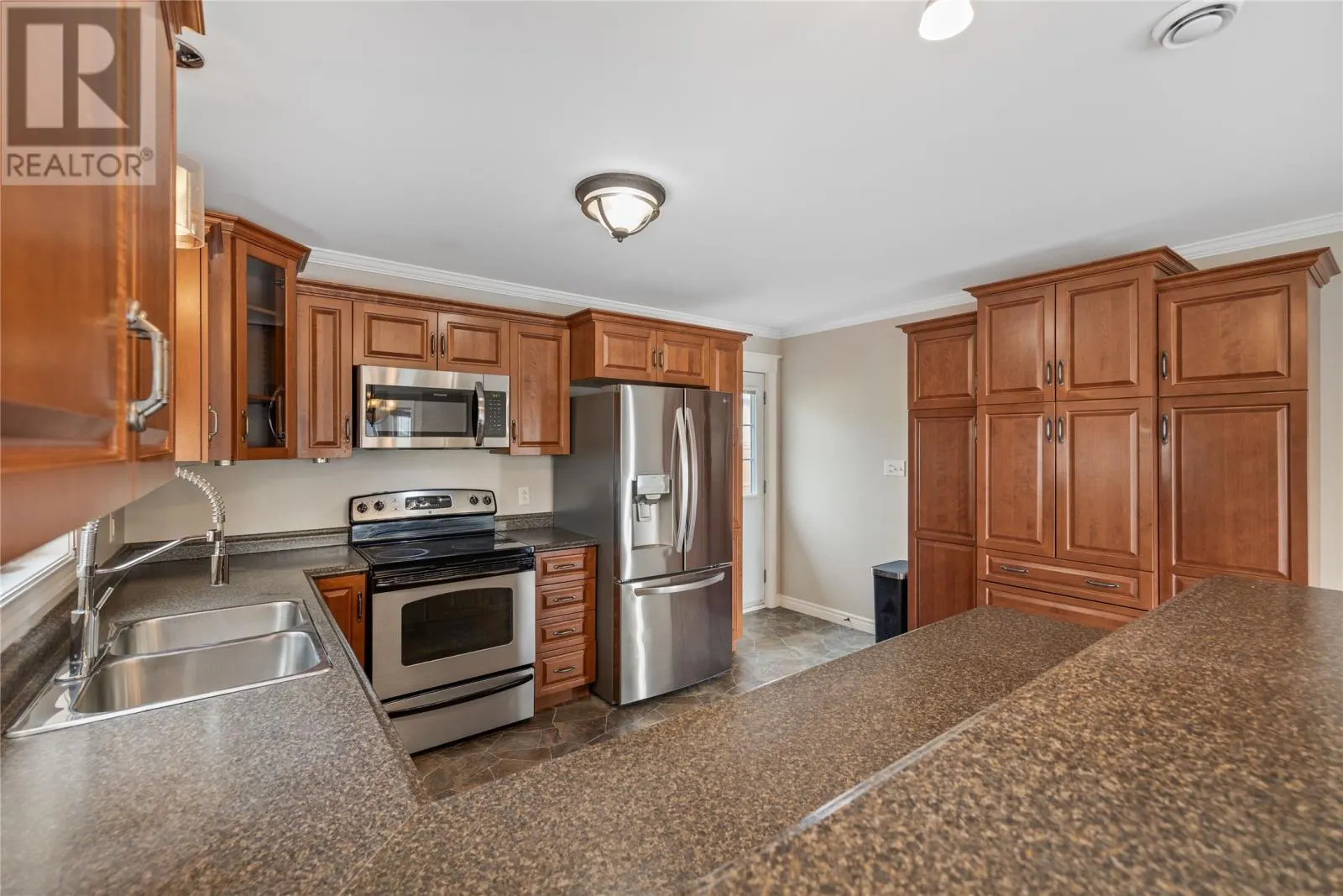 65 Hopedale Crescent