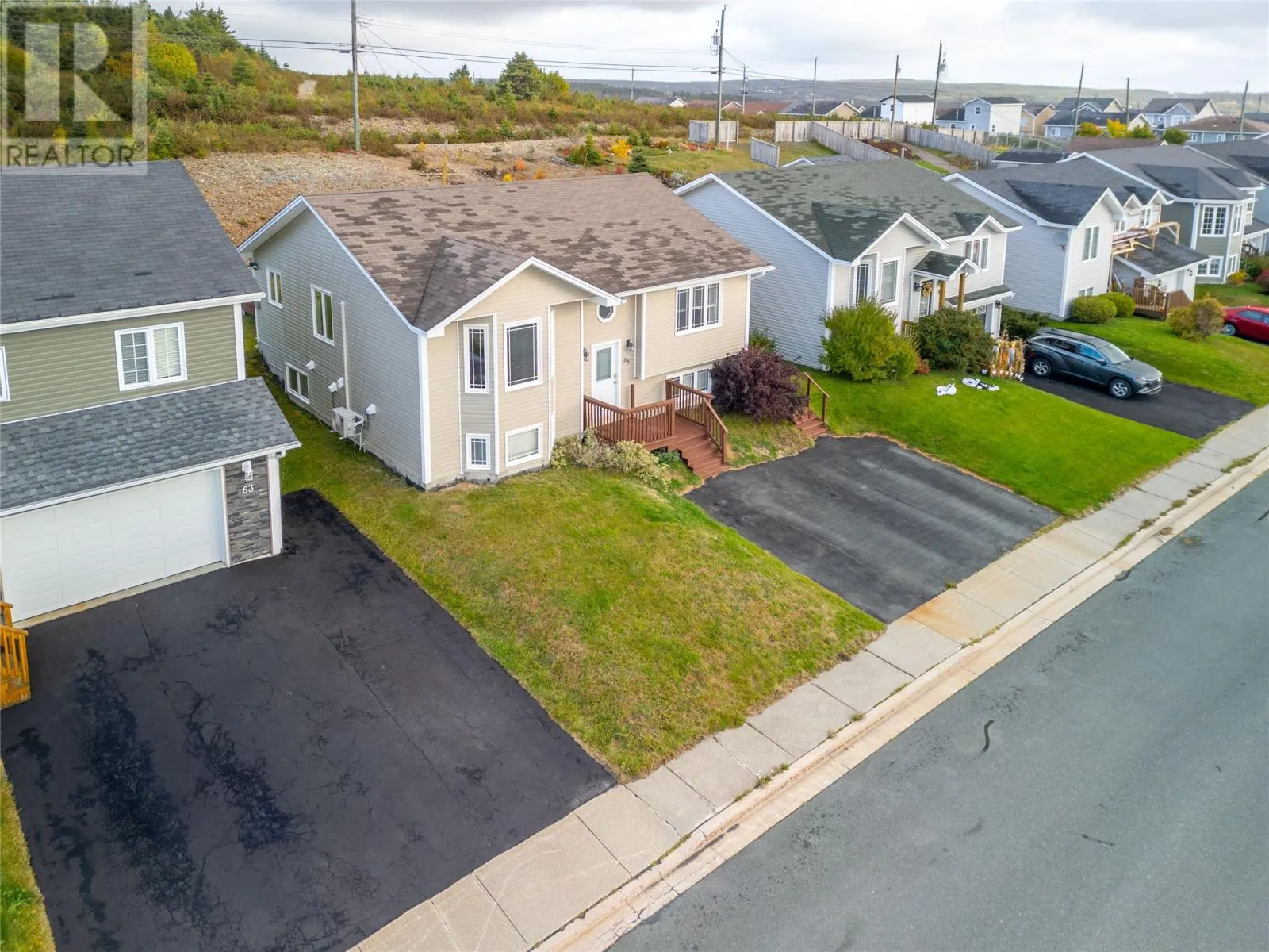 65 Hopedale Crescent