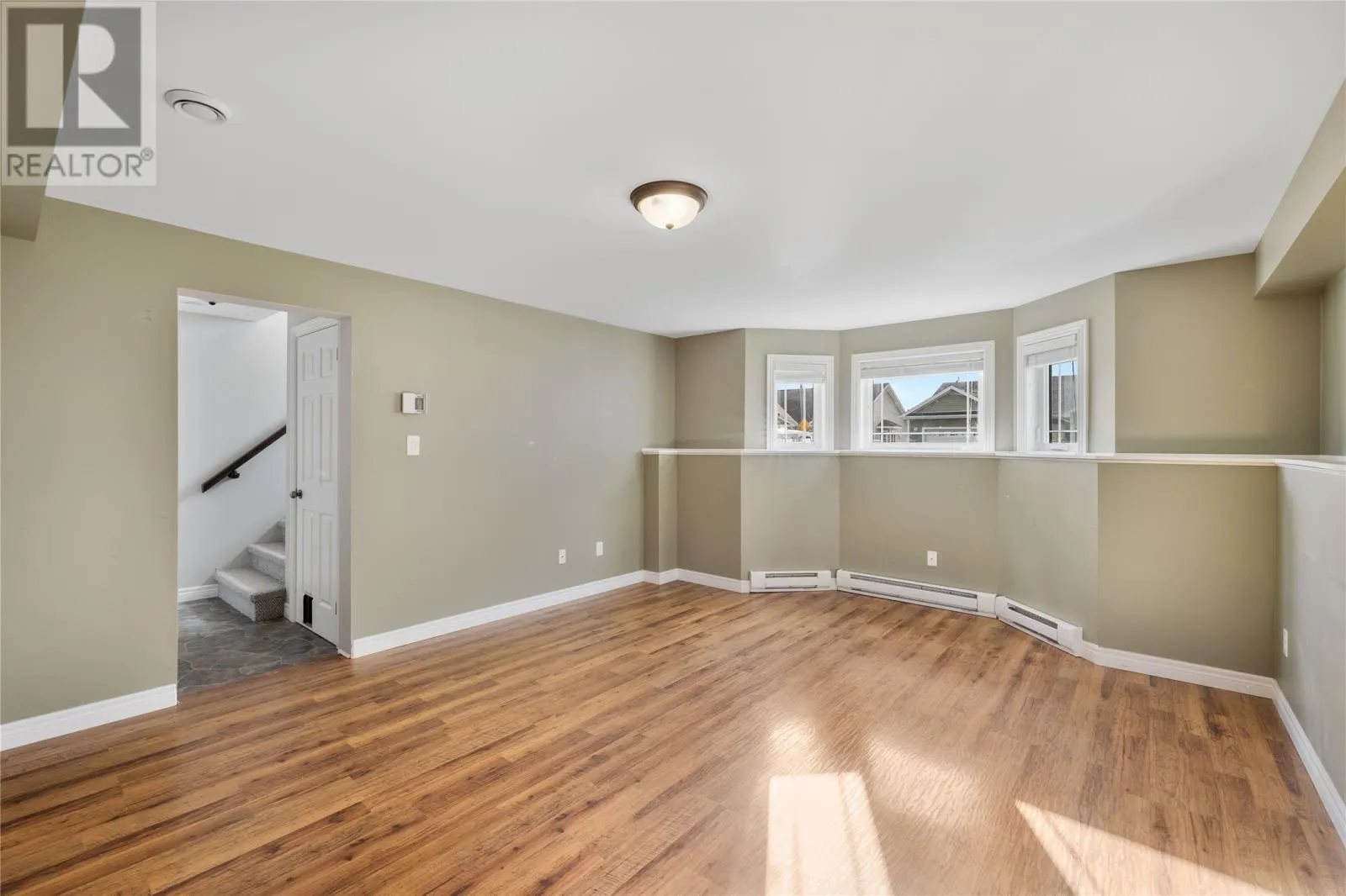 65 Hopedale Crescent