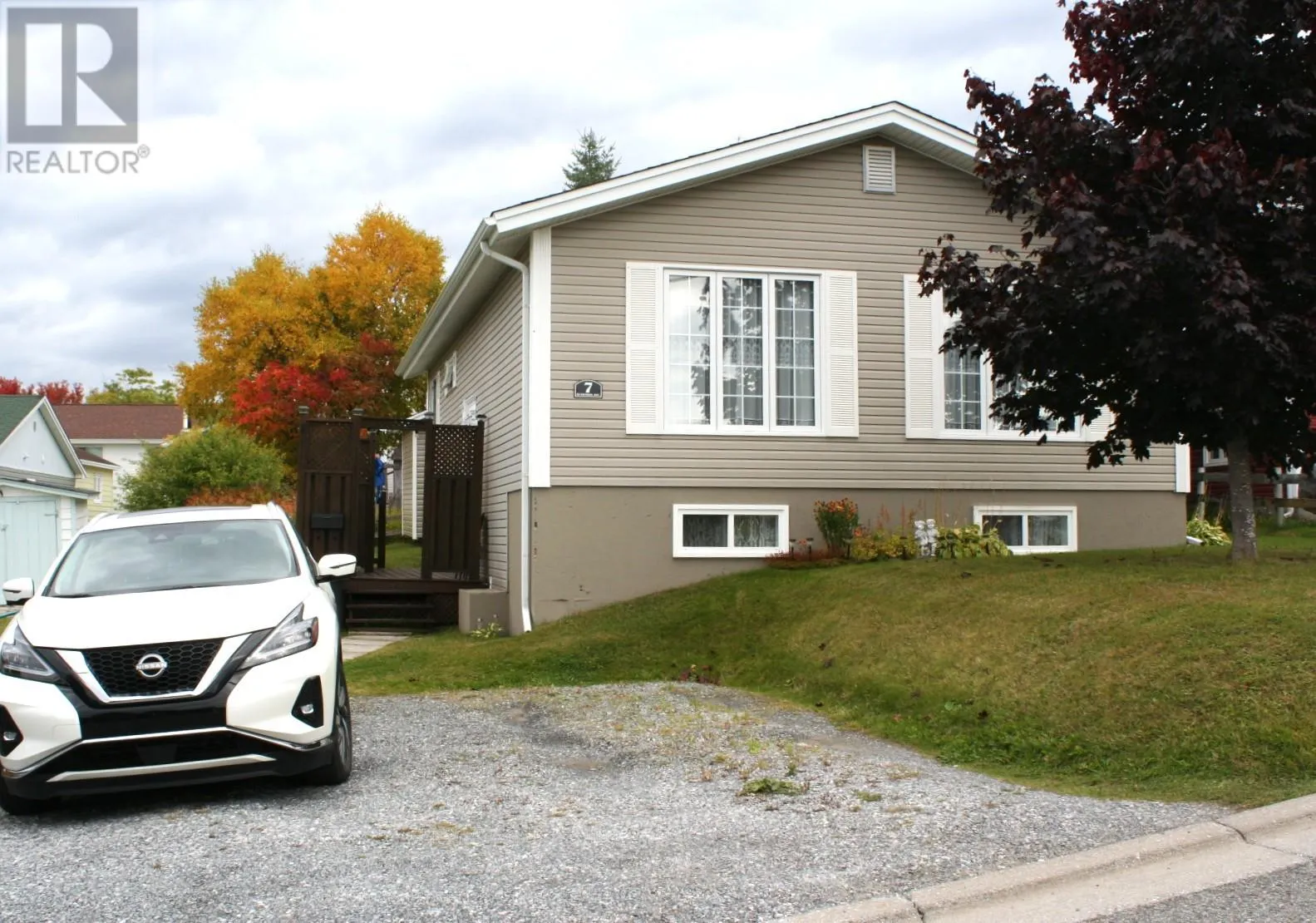 7 Seawards Avenue