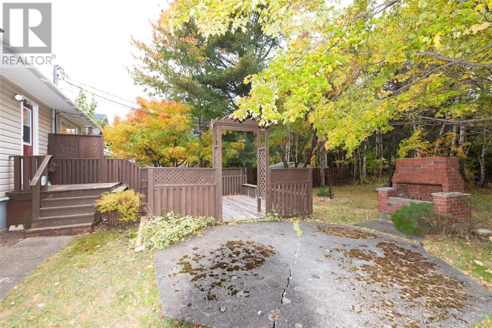 18 Grandy Avenue
