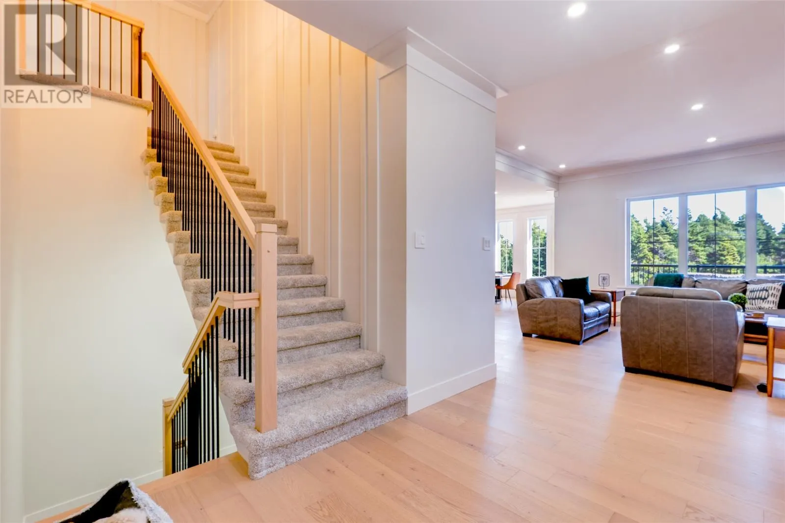 15 Sullivans Road