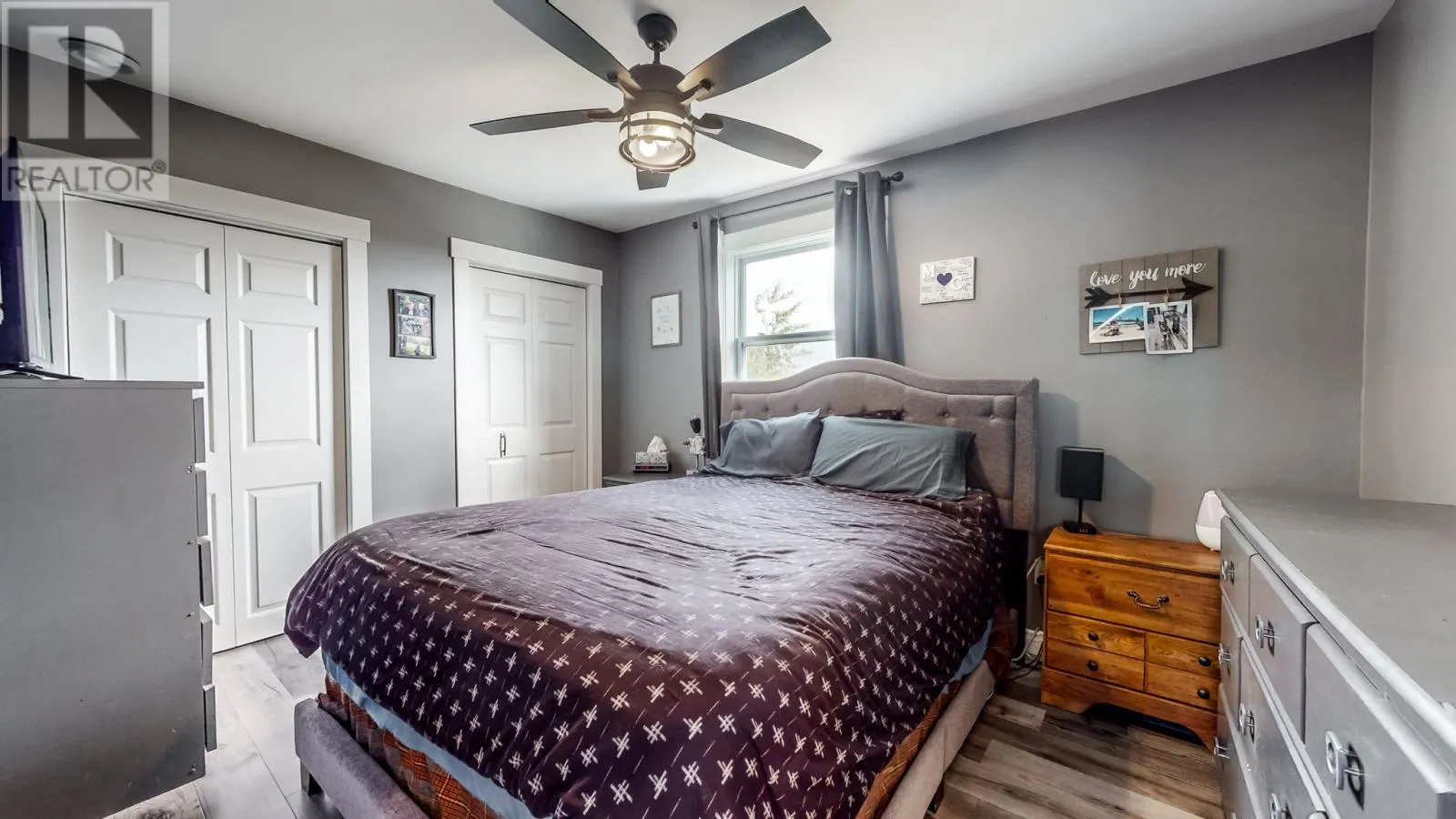 330 Pouch Cove Highway