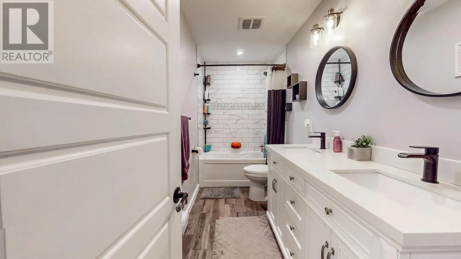 330 Pouch Cove Highway