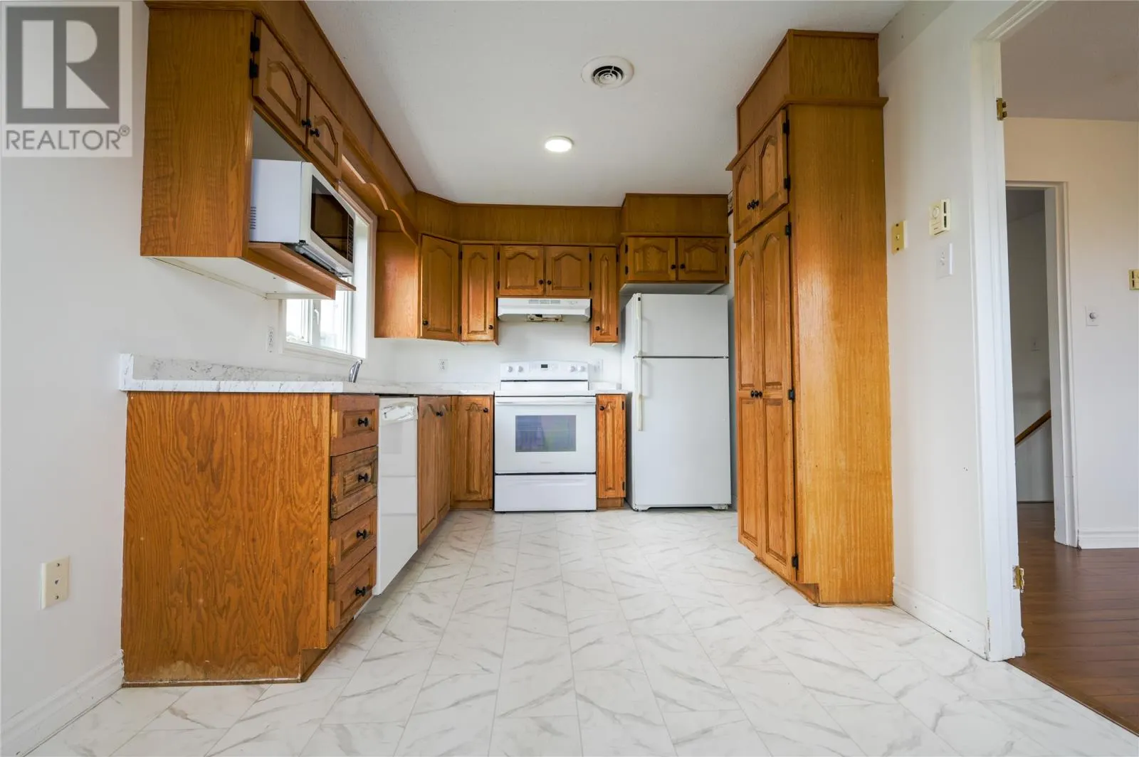 9 Edgecombe Drive