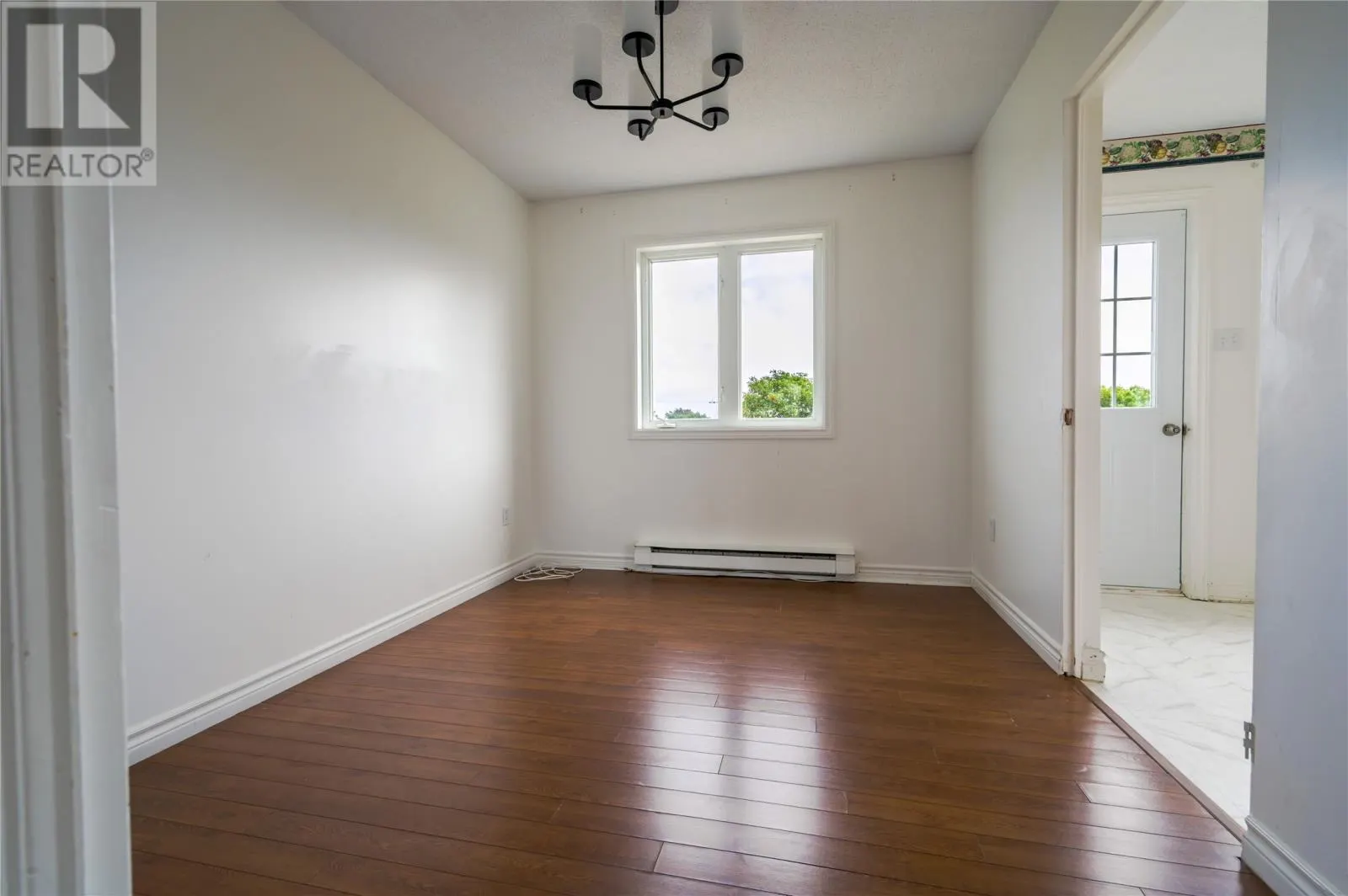 9 Edgecombe Drive
