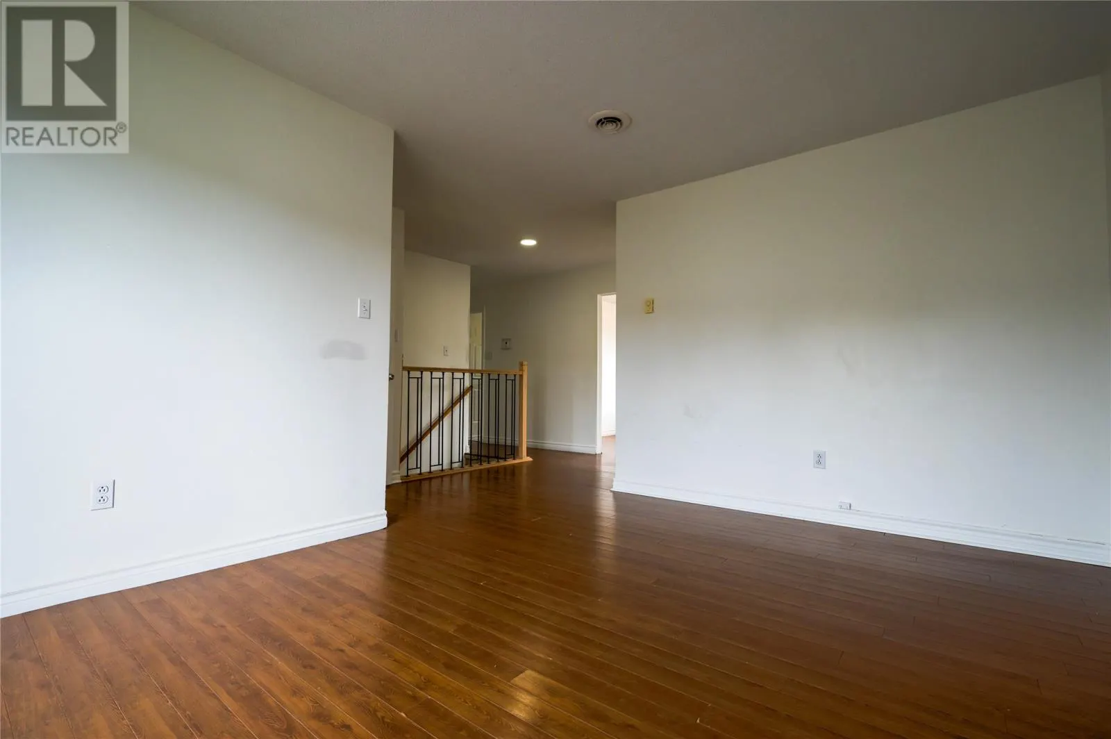 9 Edgecombe Drive