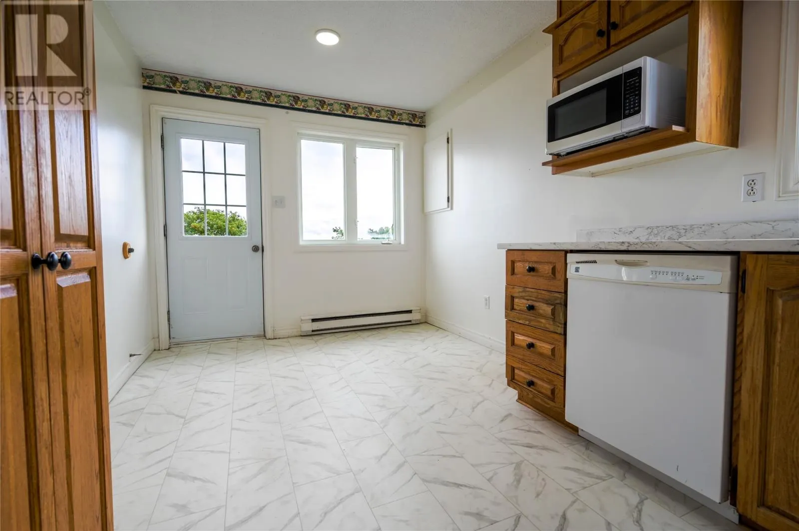 9 Edgecombe Drive