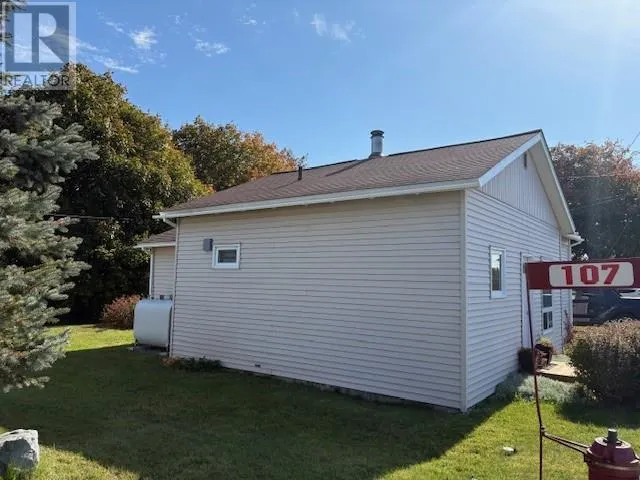 4 Hillview Avenue