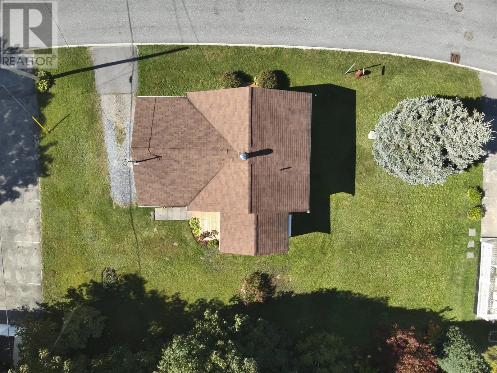 4 Hillview Avenue