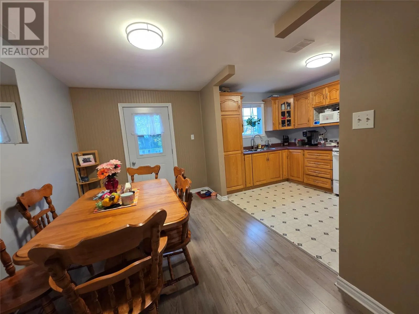 16 BAYVIEW Heights