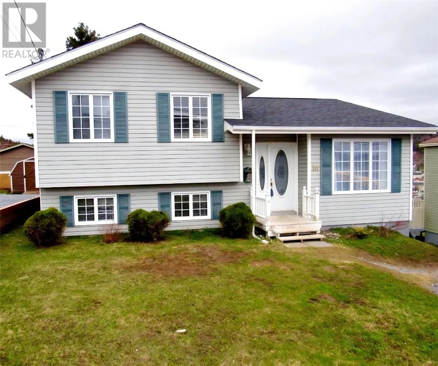 16 BAYVIEW Heights