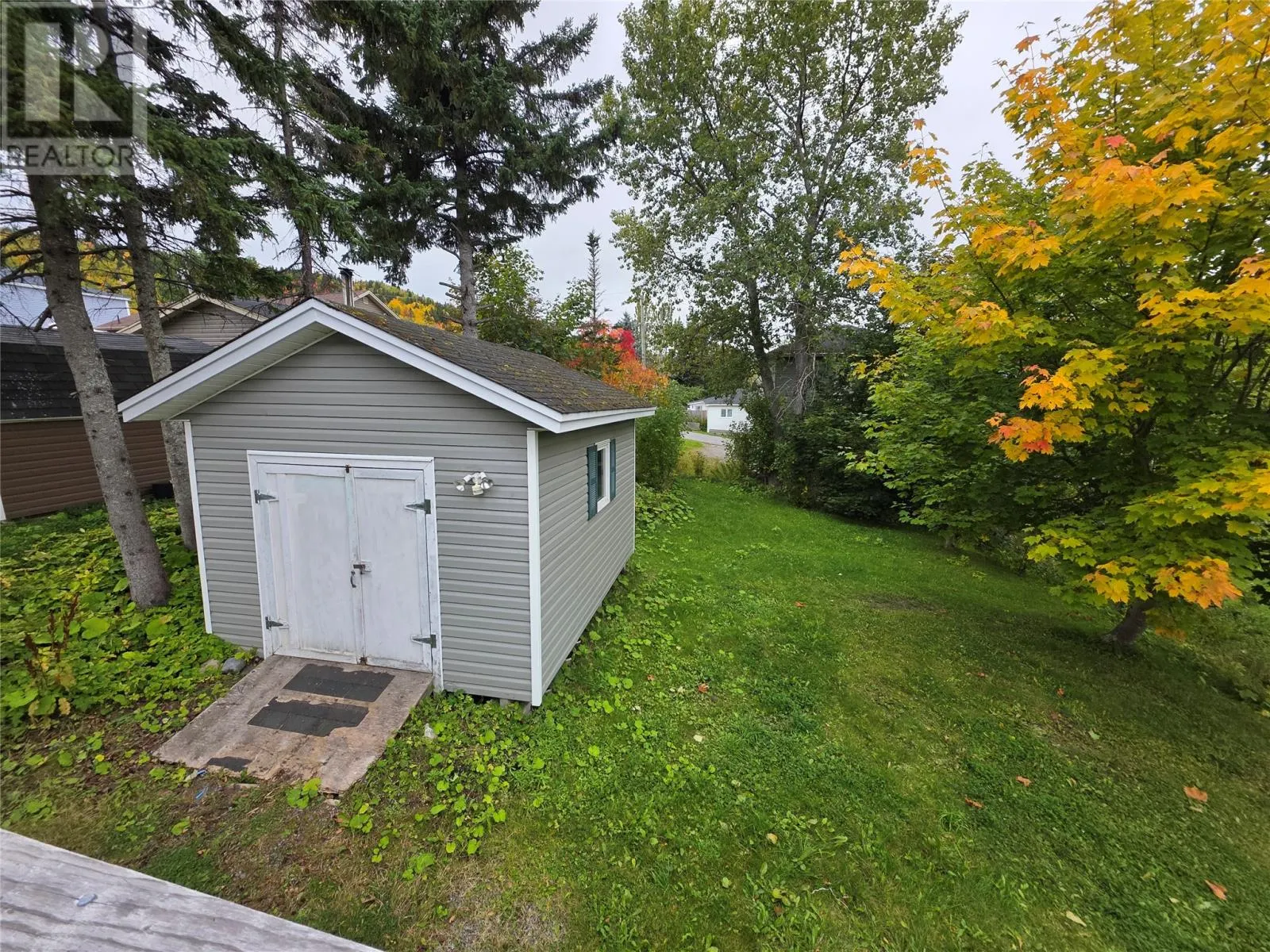 16 BAYVIEW Heights