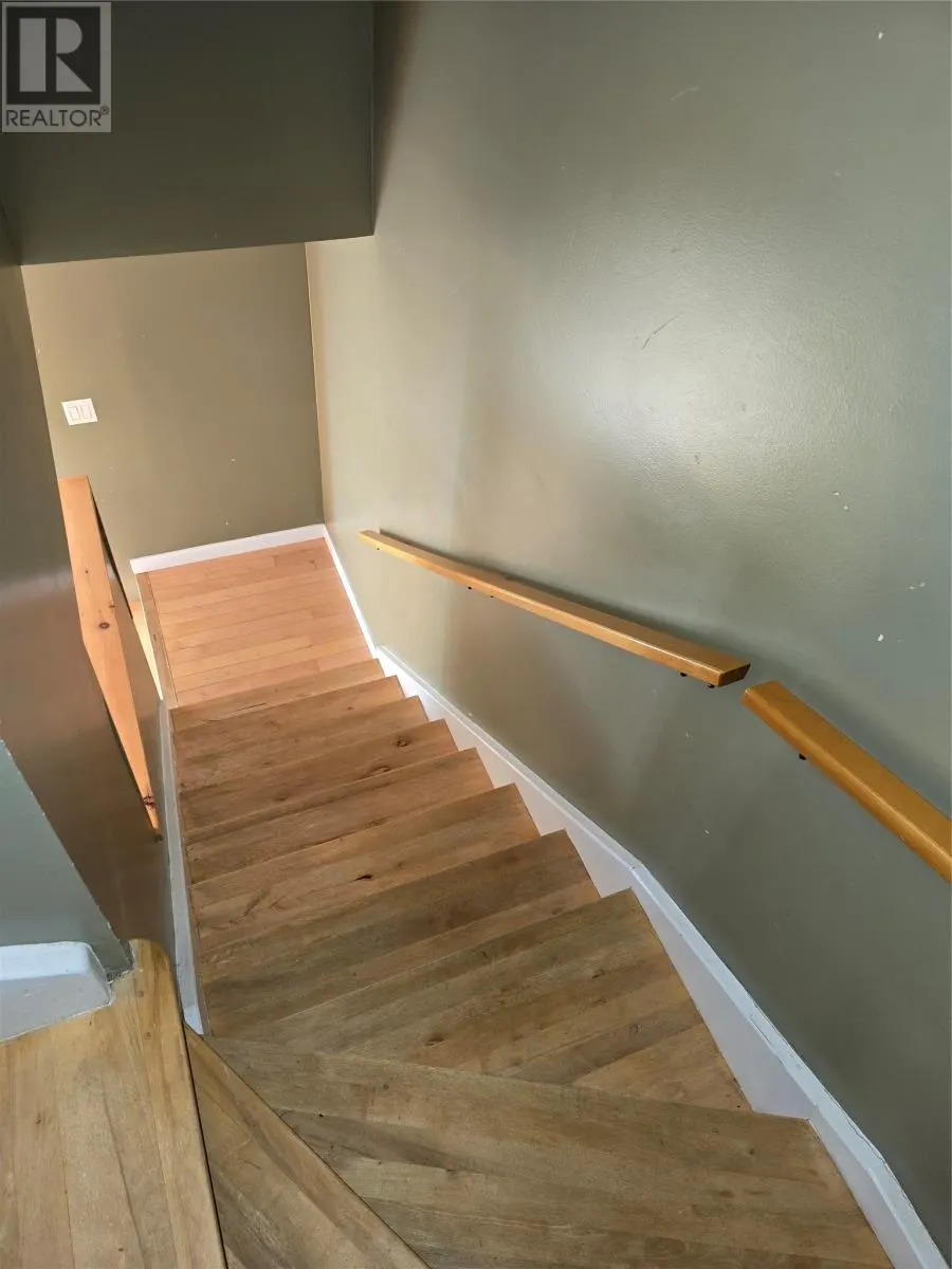 421 Tamarack Drive