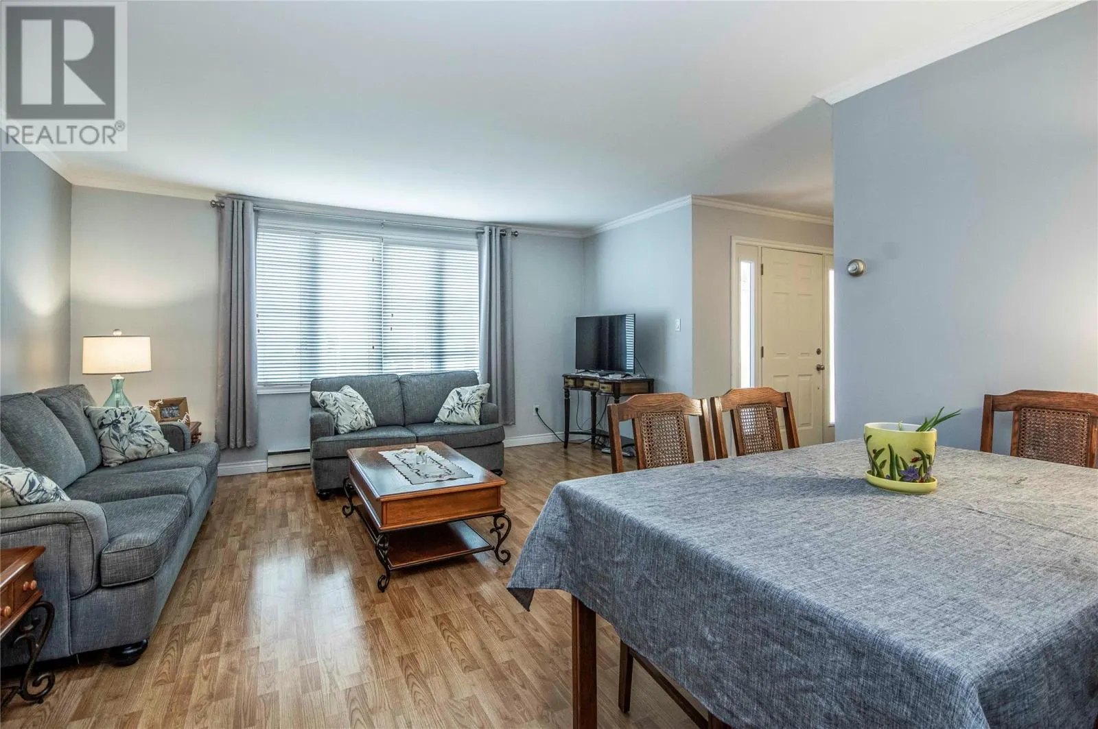 29 Tweedsmuir Place