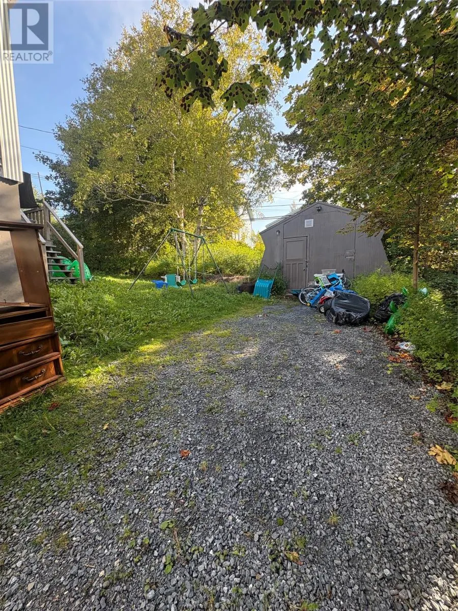 166 EAST VALLEY Road