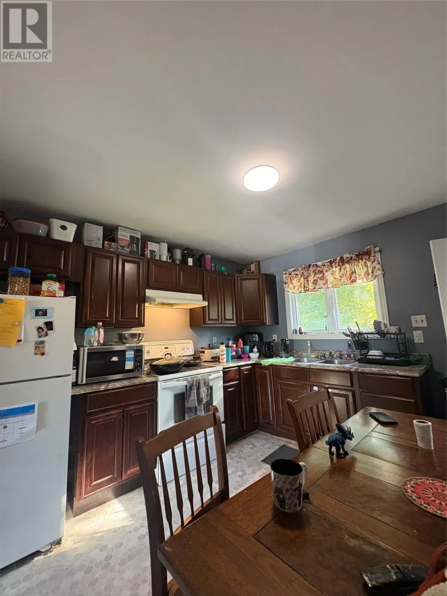 166 EAST VALLEY Road