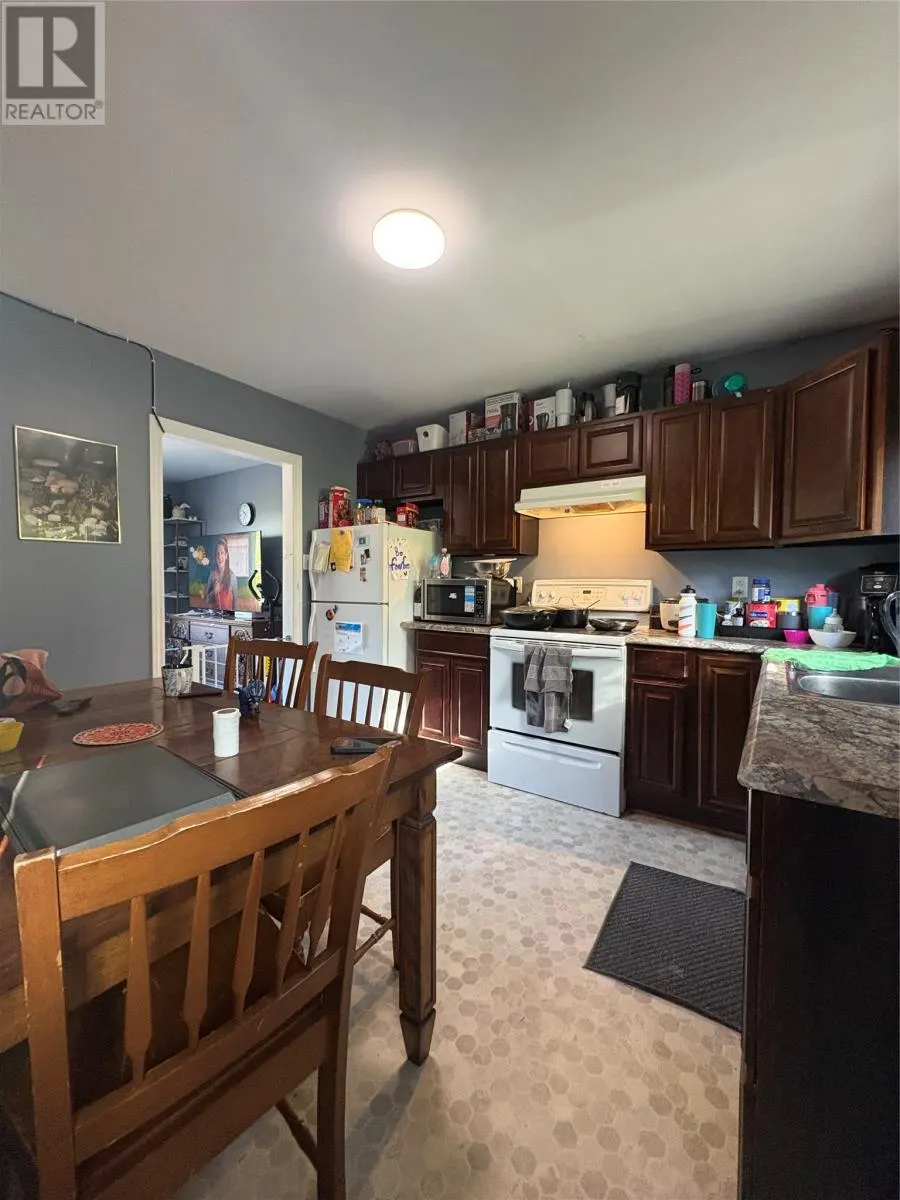 166 EAST VALLEY Road